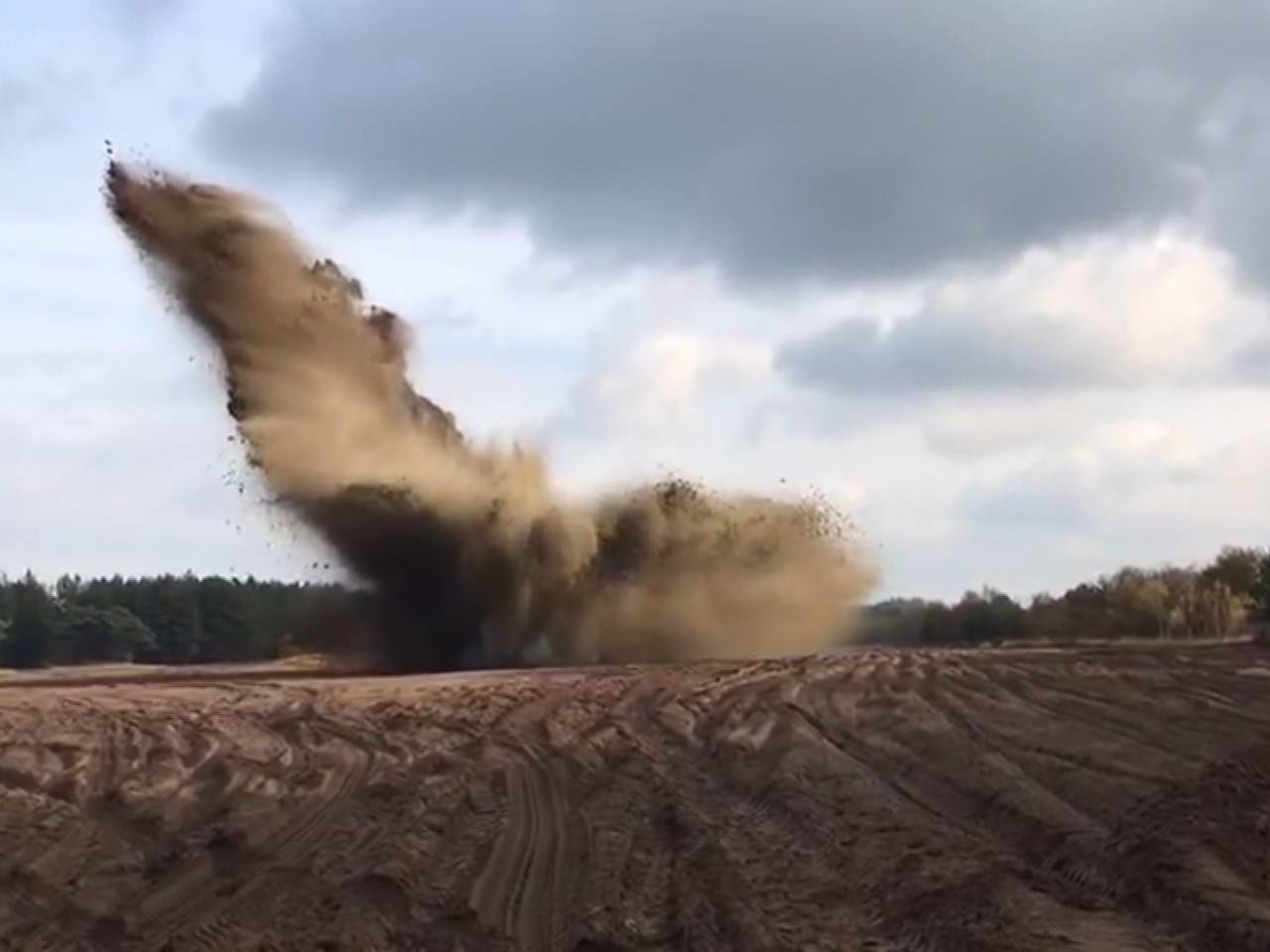 5 bijzondere explosies van bommen en granaten op een rij