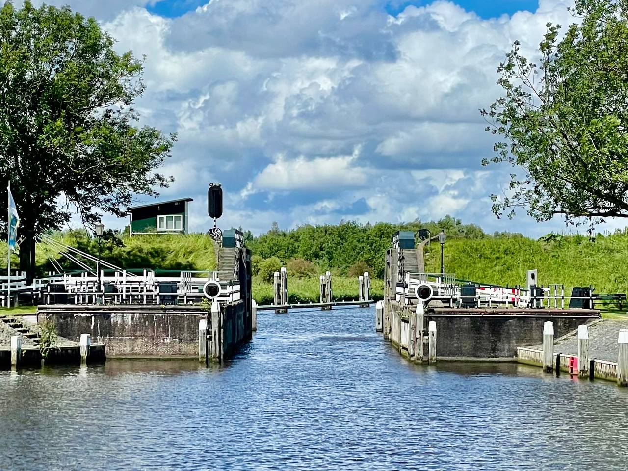 Fietsbrug bij Benedensas (foto: Erik Peeters).