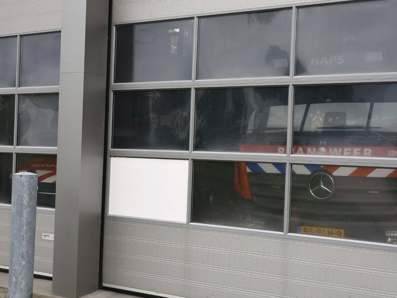 https://api.omroepbrabant.nl/img/f/$width$/$height$/0.50/0.50/cmV2aXNpb25zLzQ5MDIxODgtMS5qcGc_c2U9MjA0NS0wMS0wMVQxMCUzQTQwJTNBMDBaJnNpZz1ub2JjTG5xWERwMnZWVDBSbVMyZXFUaCUyQlRHOWdFcEtoNFg3cktPYiUyRm4zMCUzRCZzcD1yJnNwcj1odHRwcyZzcj1iJnN0PTIwMjUtMDEtMDFUMTAlM0E0MCUzQTAwWiZzdj0yMDI2LTAyLTA2