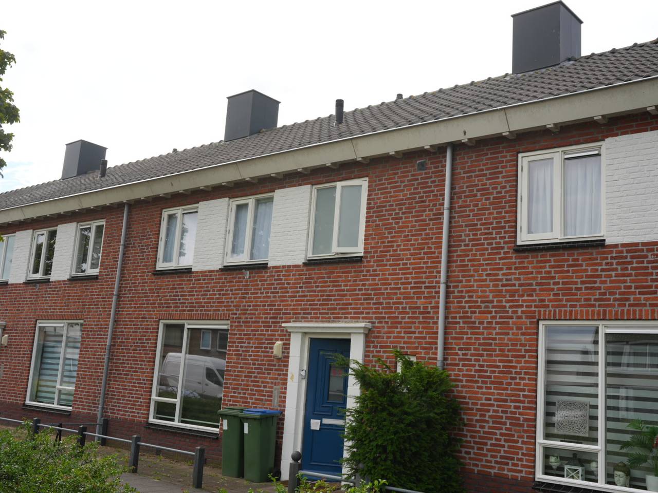 https://api.omroepbrabant.nl/img/f/$width$/$height$/0.50/0.50/cmV2aXNpb25zLzQ5MjkzMzktMS5qcGc_c2U9MjA0NS0wMS0wMVQxMCUzQTQwJTNBMDBaJnNpZz1XZWc0V0FPV2RBaHAzdnVBNUpTRWtyT2E5blBmWWRSJTJCWkZkU0VPc3R3elklM0Qmc3A9ciZzcHI9aHR0cHMmc3I9YiZzdD0yMDI1LTAxLTAxVDEwJTNBNDAlM0EwMFomc3Y9MjAyNi0wMi0wNg==