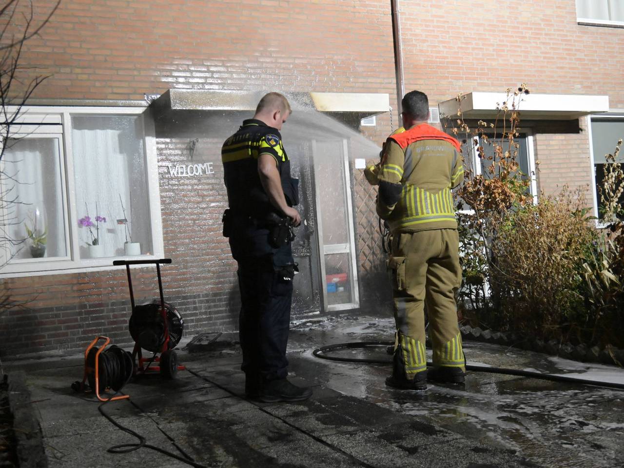 https://api.omroepbrabant.nl/img/f/$width$/$height$/0.50/0.50/cmV2aXNpb25zLzQ5MzM4NTYtMS5qcGc_c2U9MjA0NS0wMS0wMVQxMCUzQTQwJTNBMDBaJnNpZz1oJTJCMGFDTFpvaVIlMkZnNDMzUEdOUEYlMkZkT2M0R0RlRWQ1WlJFTEdTdmhGckpRJTNEJnNwPXImc3ByPWh0dHBzJnNyPWImc3Q9MjAyNS0wMS0wMVQxMCUzQTQwJTNBMDBaJnN2PTIwMjYtMDItMDY=