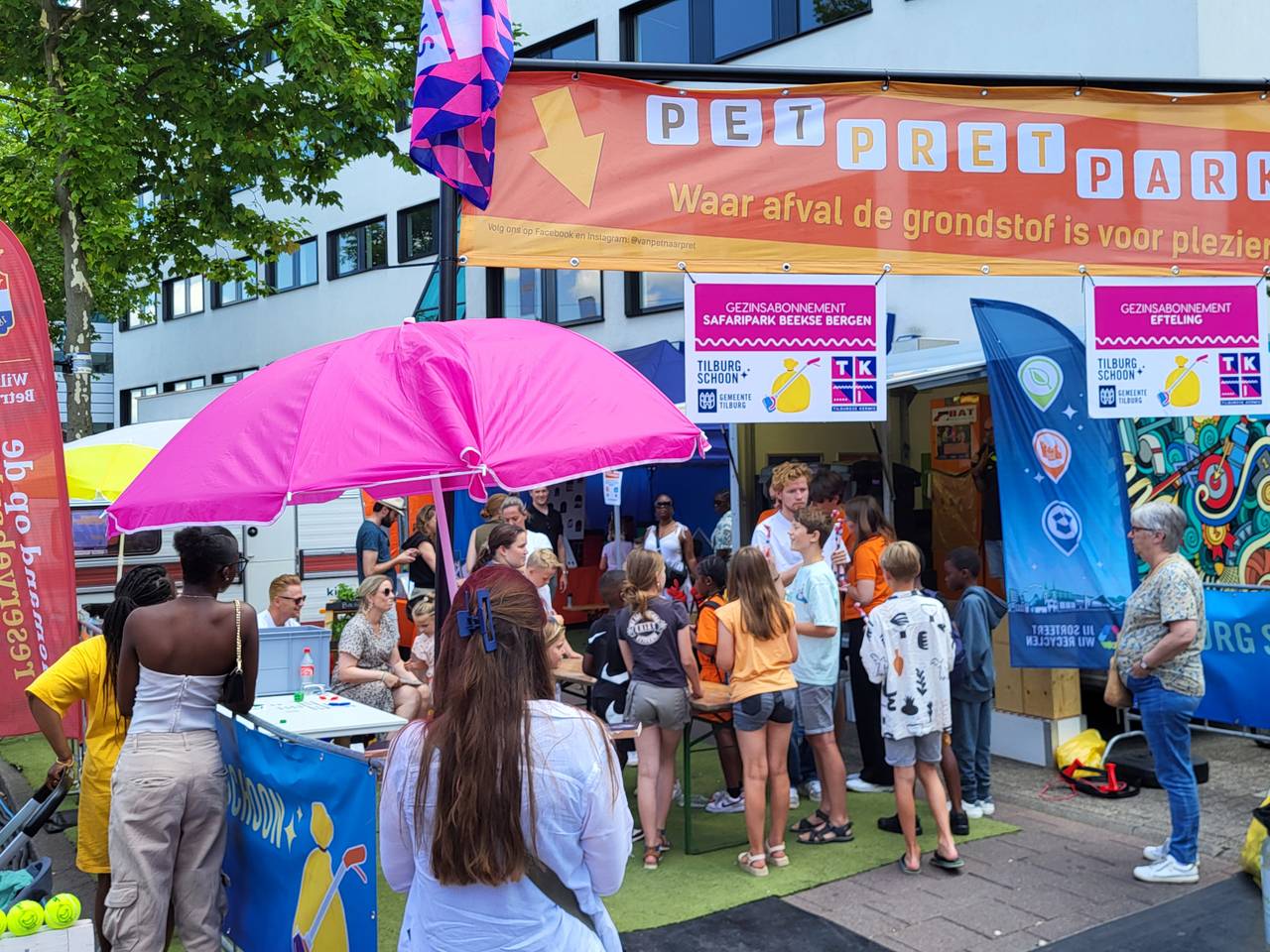 https://api.omroepbrabant.nl/img/f/$width$/$height$/0.50/0.50/cmV2aXNpb25zLzQ5MzYzNTQtMS5qcGc_c2U9MjA0NS0wMS0wMVQxMCUzQTQwJTNBMDBaJnNpZz0lMkZ1QUFOaFZ3dWt0ZzZoZUgxVXVtYXpMZDRXMTNsNkI5S21GS2c2WEhLcFklM0Qmc3A9ciZzcHI9aHR0cHMmc3I9YiZzdD0yMDI1LTAxLTAxVDEwJTNBNDAlM0EwMFomc3Y9MjAyNi0wMi0wNg==