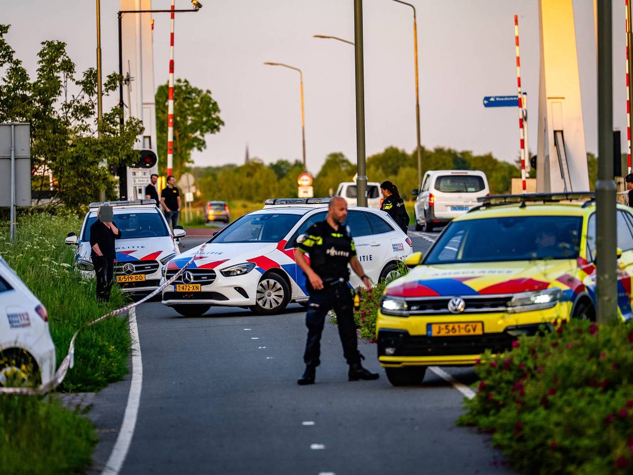 https://api.omroepbrabant.nl/img/f/$width$/$height$/0.50/0.53/cmV2aXNpb25zLzQ5MDM2NTEtMS5qcGc_c2U9MjA0NS0wMS0wMVQxMCUzQTQwJTNBMDBaJnNpZz1RaVV1VVBKRFN4cnNPMFJ6OCUyRnVRMTkzVlYlMkJJJTJCMTB5bGxnYUFVNFZ0NUU4JTNEJnNwPXImc3ByPWh0dHBzJnNyPWImc3Q9MjAyNS0wMS0wMVQxMCUzQTQwJTNBMDBaJnN2PTIwMjYtMDItMDY=