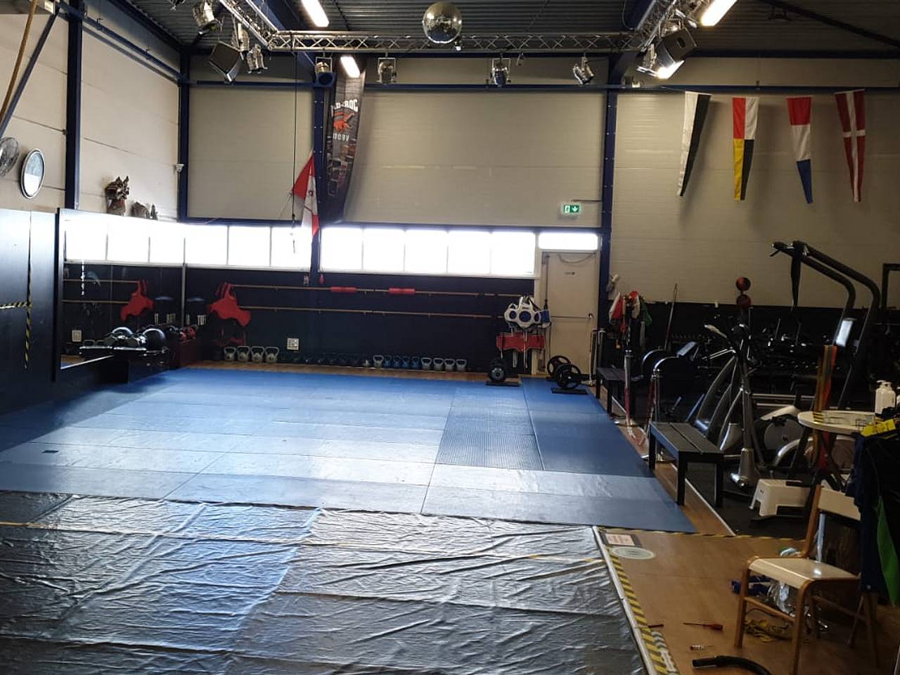 Spic en span: Masato is klaar voor de heropening. 