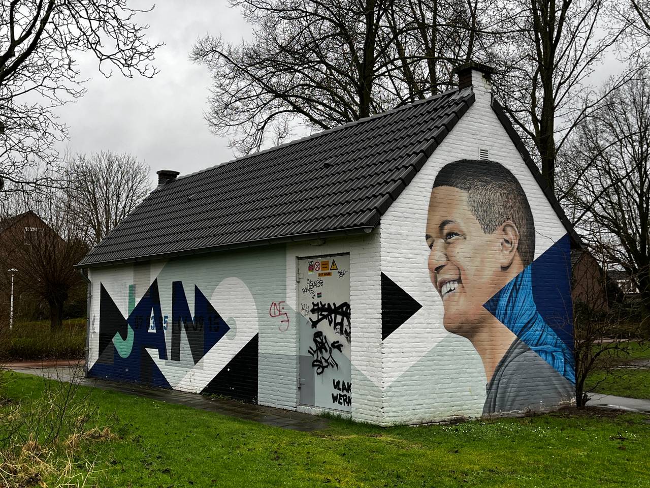https://api.omroepbrabant.nl/img/f/$width$/$height$/0.51/0.6/bWVkaWEvcHJvZC80NDI4NzA1LmpwZz9zdj0yMDE5LTA3LTA3JnN0PTIwMjAtMDEtMDFUMDAlM0EwMCUzQTAwWiZzZT0yMDQwLTAxLTAxVDAwJTNBMDAlM0EwMFomc3I9YiZzcD1yJnNpZz1TSzAzODJFaUd5Rm9hNE9ublB0WG4lMkYyc21LTjBPOEU0dzh2UlN3RjFRdDglM0Q=