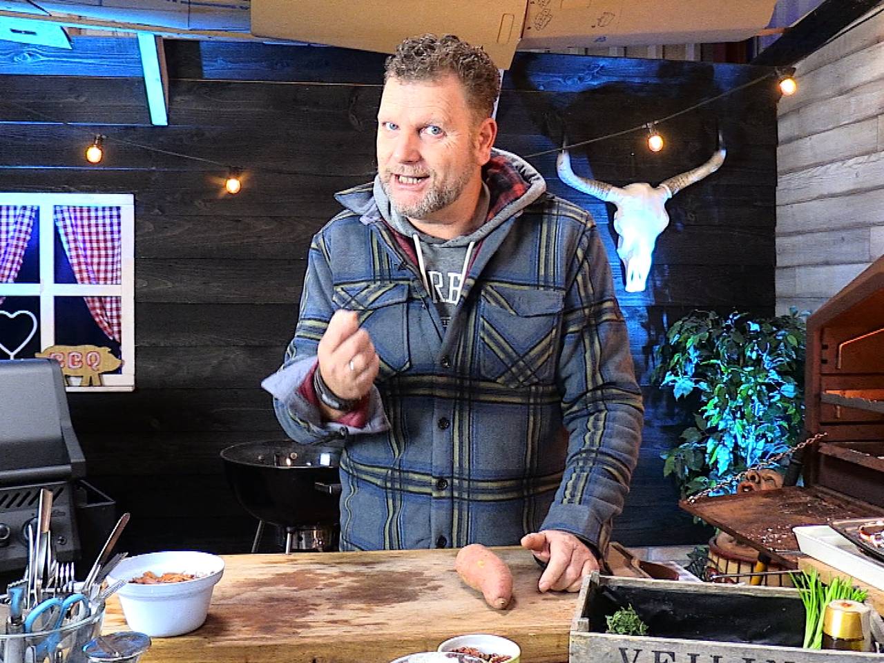 Ralph de Kok vindt deze maanden de mooiste om te barbecueën.