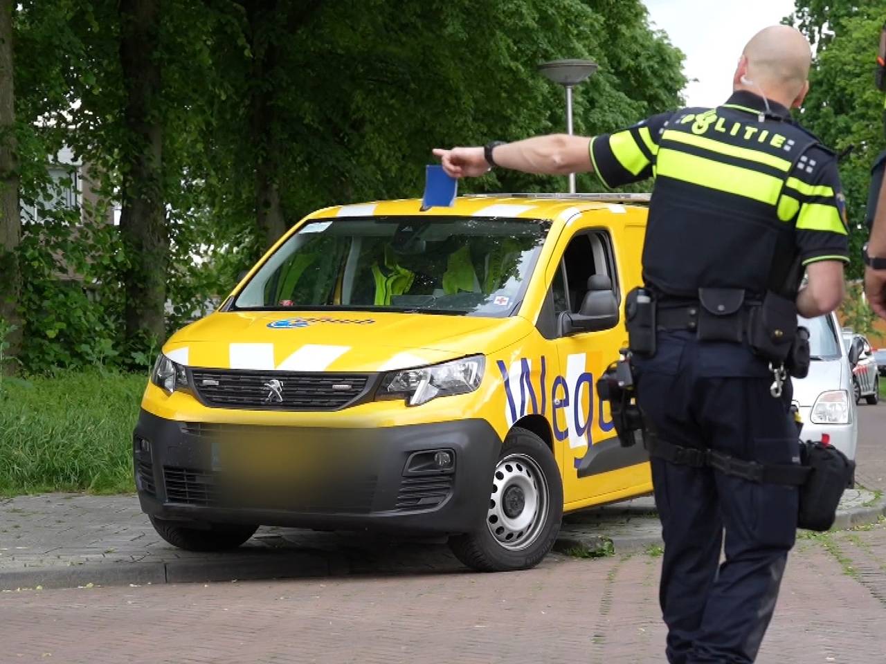 https://api.omroepbrabant.nl/img/f/$width$/$height$/0.52/0.48/cmV2aXNpb25zLzQ0NzQ3NTMtMS5qcGc_c2U9MjA0NS0wMS0wMVQxMCUzQTQwJTNBMDBaJnNpZz1hNUIyQ0xBNSUyRk9CbTB5YndYYU9TbGRCdXFmckdoZjM5Tm9uZnd2dWhLWlElM0Qmc3A9ciZzcHI9aHR0cHMmc3I9YiZzdD0yMDI1LTAxLTAxVDEwJTNBNDAlM0EwMFomc3Y9MjAyNi0wMi0wNg==