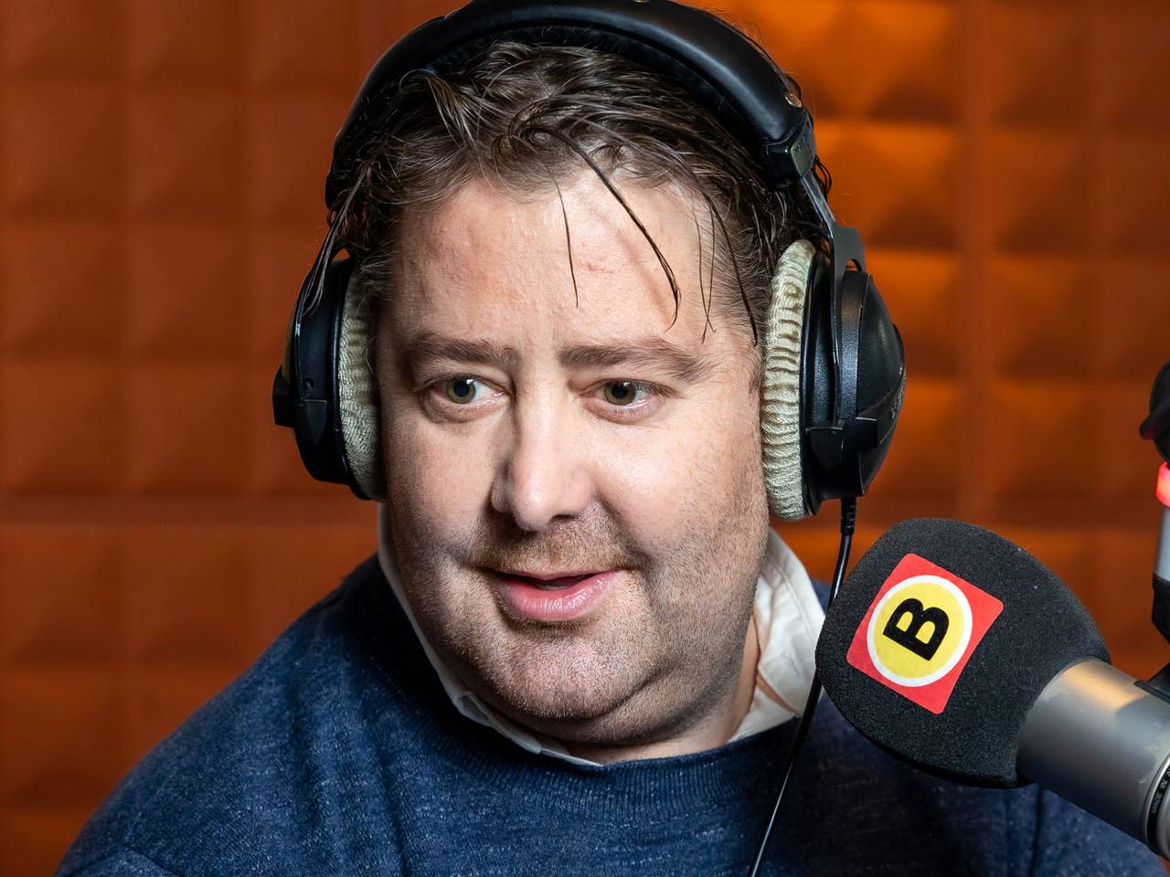 Koen Wijn presenteert het ochtendprogramma WAKKER!