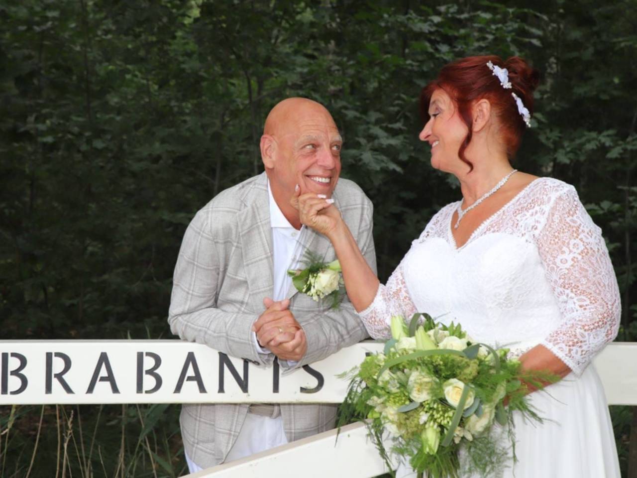 https://api.omroepbrabant.nl/img/f/$width$/$height$/0.54/0.47/cmV2aXNpb25zLzQ5MzY2NjYtMS5qcGc_c2U9MjA0NS0wMS0wMVQxMCUzQTQwJTNBMDBaJnNpZz1LWElyVWo2aTFqVWRkN05RTmhhTFdvVXZKNjRqNWZKQWlsJTJCSkZpMjlzV2clM0Qmc3A9ciZzcHI9aHR0cHMmc3I9YiZzdD0yMDI1LTAxLTAxVDEwJTNBNDAlM0EwMFomc3Y9MjAyNi0wMi0wNg==