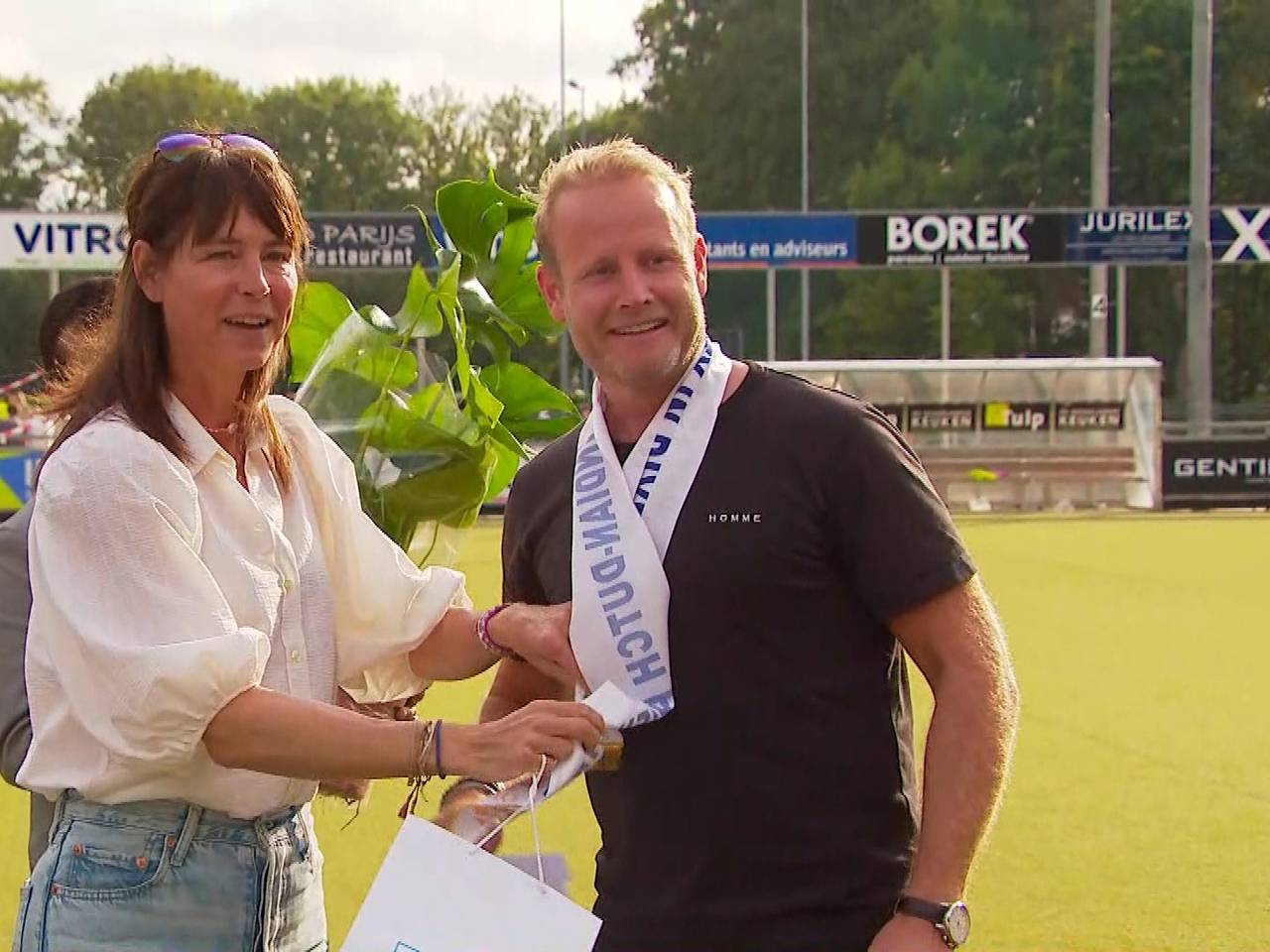 De Olympische Spelen in Tokio zijn al enige tijd achter de rug. Toch werd hockeycoach Sjoerd Marijne er zondag nog aan herinnerd  - op feestelijke wijze zelfs. 