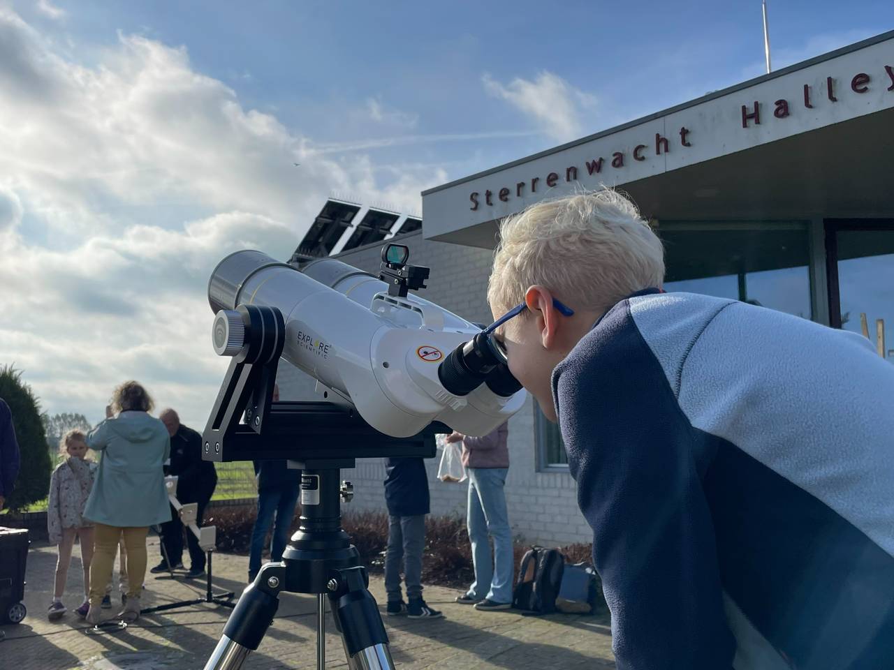 https://api.omroepbrabant.nl/img/f/$width$/$height$/0.56/0.46/cmV2aXNpb25zLzQxNjk3MTEtMS5qcGc_c2U9MjA0NS0wMS0wMVQxMCUzQTQwJTNBMDBaJnNpZz1lNlNQWDlVM3BLejRxT09RZjVOcWF1QmZzb0lQOEFWMUhQTWZ5RzVyWmQ4JTNEJnNwPXImc3ByPWh0dHBzJnNyPWImc3Q9MjAyNS0wMS0wMVQxMCUzQTQwJTNBMDBaJnN2PTIwMjYtMDItMDY=