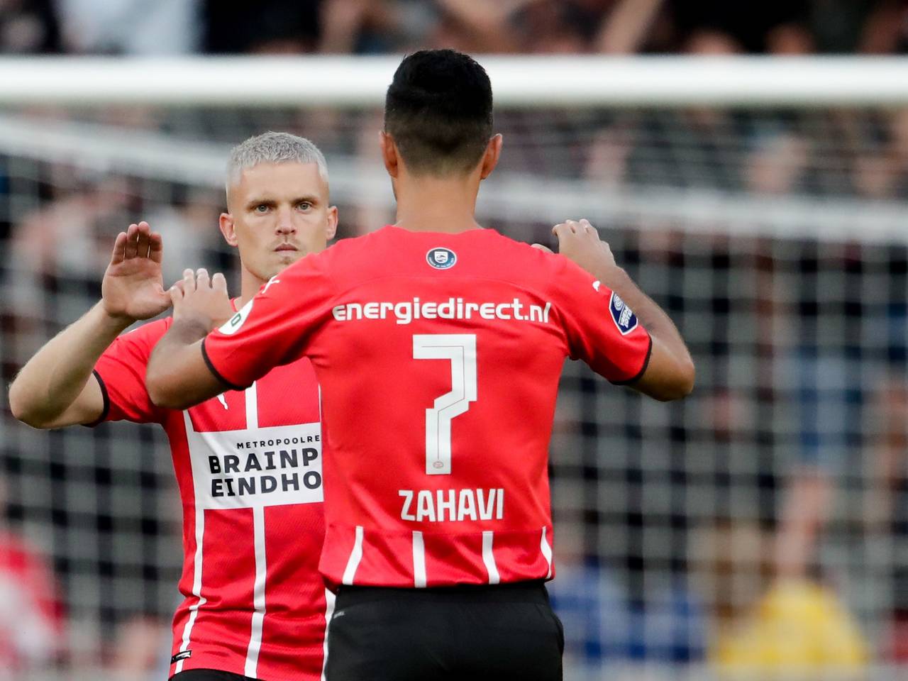 Eran Zahavi en Philipp Max ontbreken tegen Vitesse (Foto: OrangePictures)