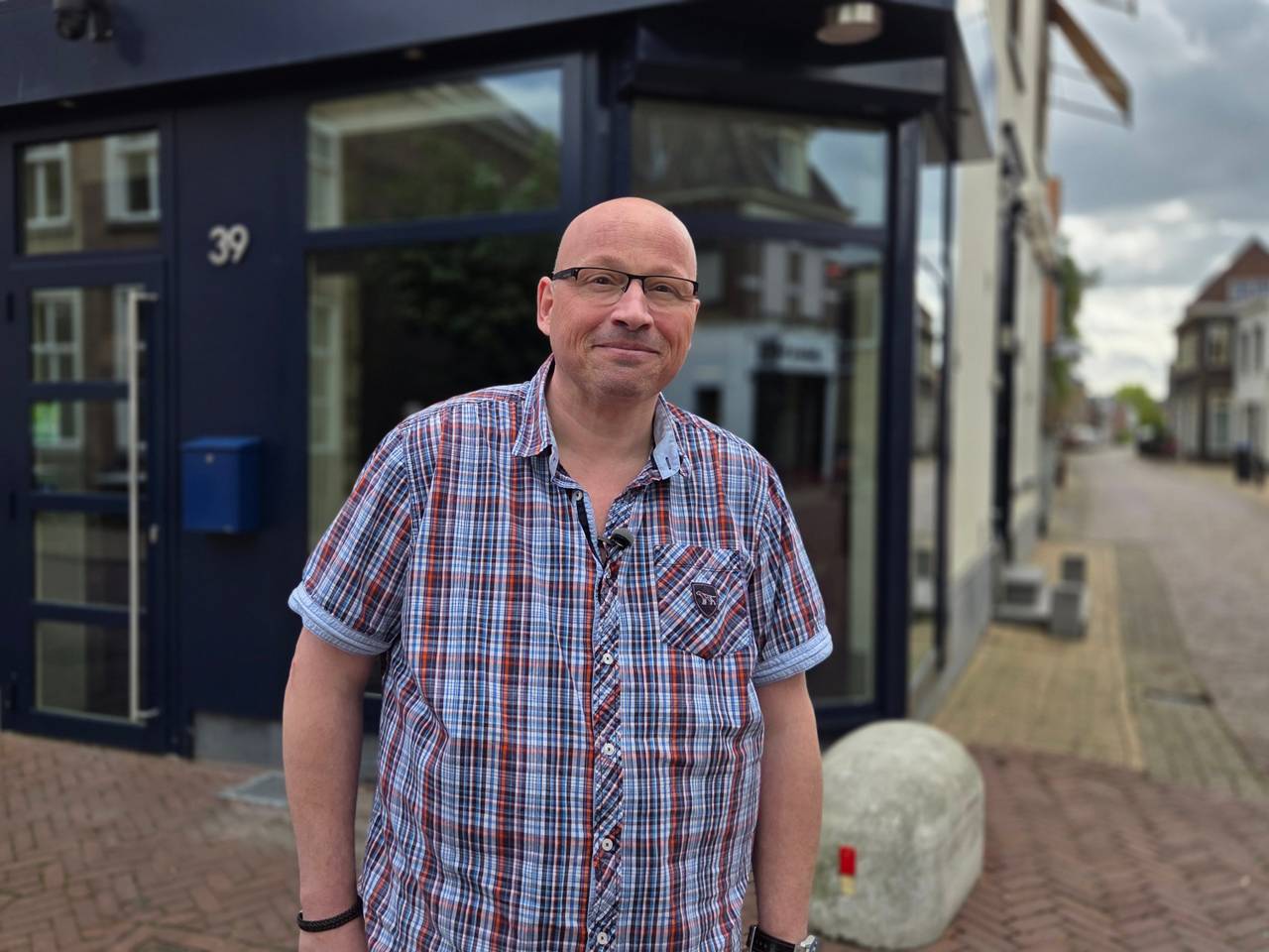 https://api.omroepbrabant.nl/img/f/$width$/$height$/0.58/0.36/bWVkaWEvcHJvZC80NzQ0ODA2LmpwZz9zdj0yMDE5LTA3LTA3JnN0PTIwMjAtMDEtMDFUMDAlM0EwMCUzQTAwWiZzZT0yMDQwLTAxLTAxVDAwJTNBMDAlM0EwMFomc3I9YiZzcD1yJnNpZz1WJTJGcEJrYUFTdXElMkI0Sm5DT2F5WVdFa2J4M3kyNlRDR2YwRWdvT283U05LNCUzRA==