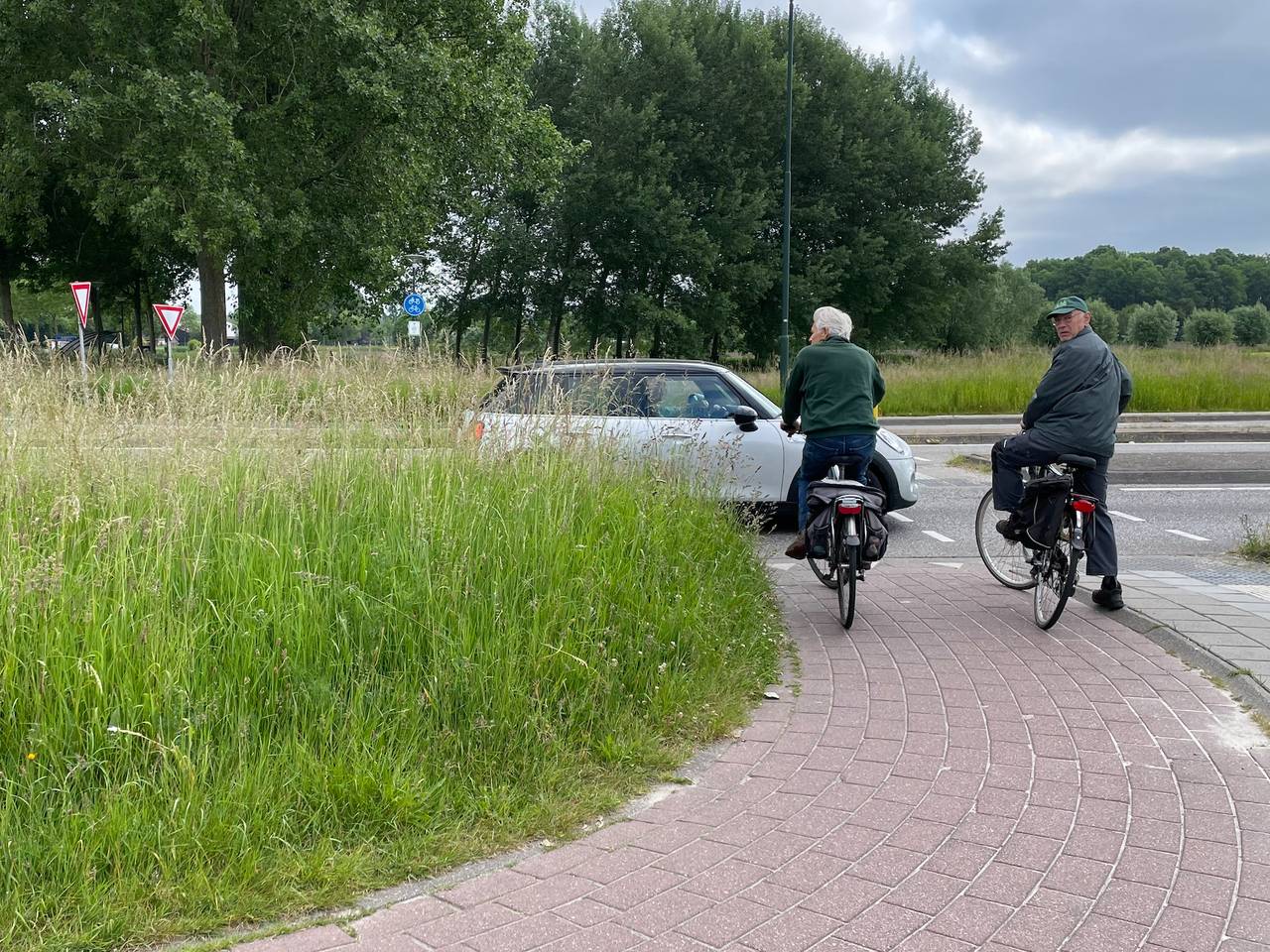 https://api.omroepbrabant.nl/img/f/$width$/$height$/0.59/0.46/bWVkaWEvcHJvZC80Mjg0MDkwLmpwZz9zdj0yMDE5LTA3LTA3JnN0PTIwMjAtMDEtMDFUMDAlM0EwMCUzQTAwWiZzZT0yMDQwLTAxLTAxVDAwJTNBMDAlM0EwMFomc3I9YiZzcD1yJnNpZz01dEdpeTFaViUyQlNVVTY1VHN3UG1iRTFzbW9zRWk3OE5zVUslMkZGU1FlN1pWSSUzRA==