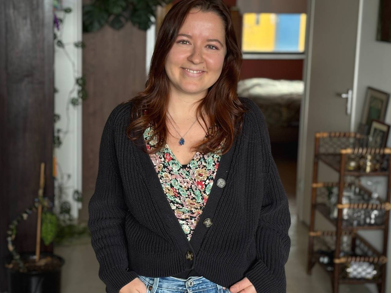 Jalou (32) woont in opgetopte woning op Strijp-S: 'Bevalt goed'