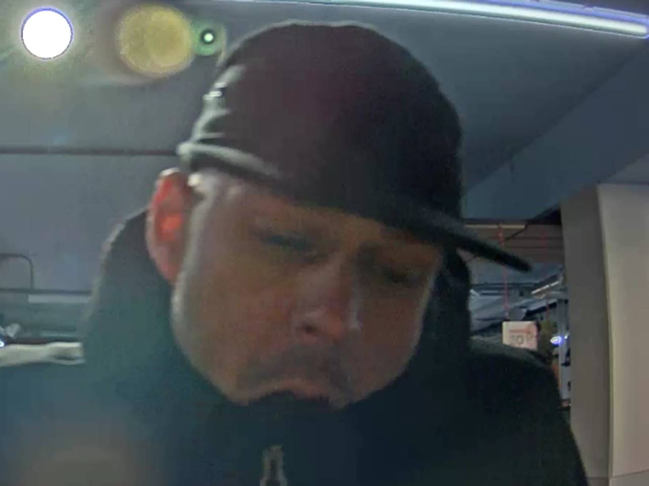 ‘Bankmedewerker’ blijkt oplichter: 85-jarige man uit Rijsbergen ziet spaargeld verdwijnen