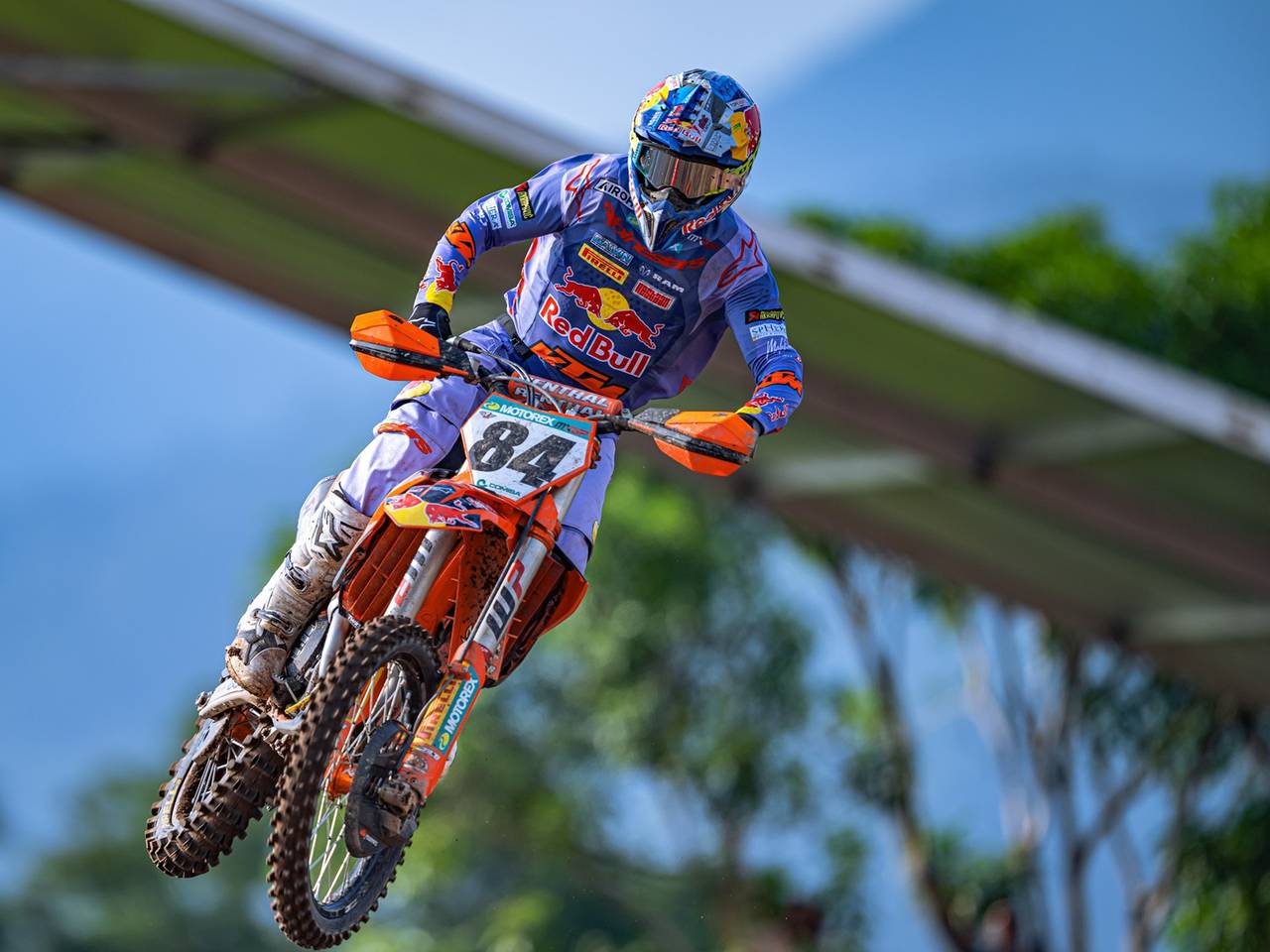 Jeffrey Herlings in actie tijdens vorig seizoen (foto: ANP).