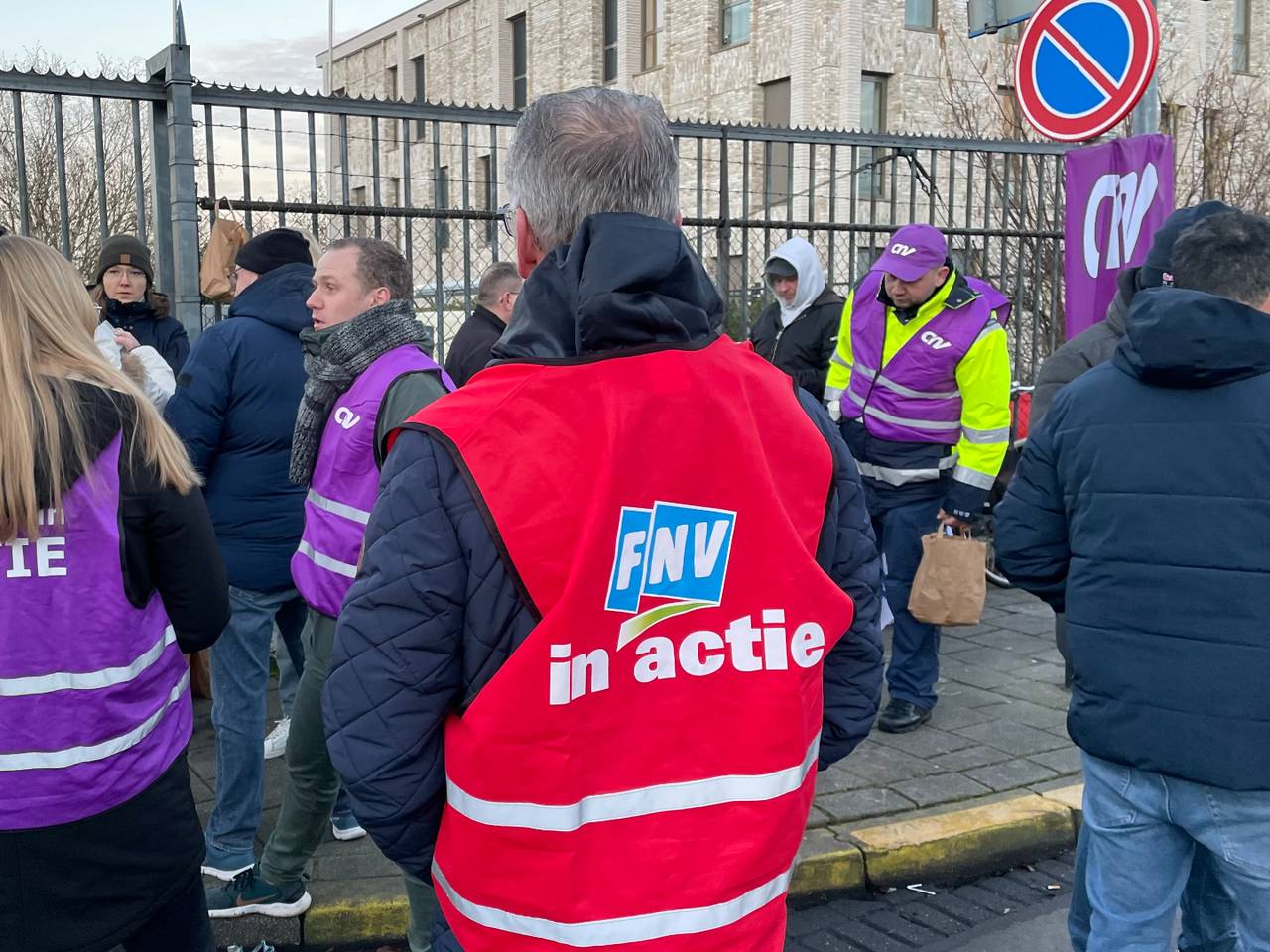 https://api.omroepbrabant.nl/img/f/$width$/$height$/0.65/0.57/cmV2aXNpb25zLzQyMjY3MDQtMS5qcGc_c2U9MjA0NS0wMS0wMVQxMCUzQTQwJTNBMDBaJnNpZz1ZVkhLSHEwUGhqc1RPS0pSTXJma1ZuWWMyMU45V0NQbSUyRm5nSlg4S2UlMkZKNCUzRCZzcD1yJnNwcj1odHRwcyZzcj1iJnN0PTIwMjUtMDEtMDFUMTAlM0E0MCUzQTAwWiZzdj0yMDI2LTA2LTA2