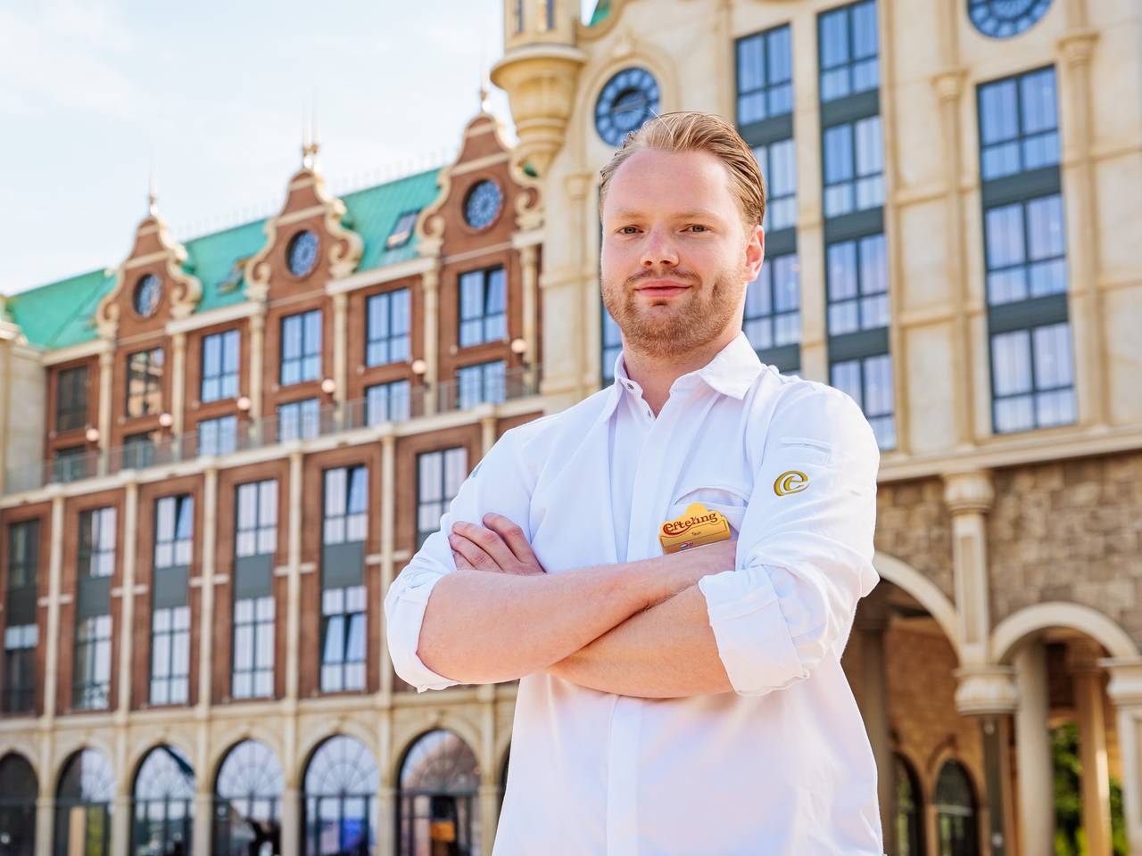 Teun moet nog even wachten voor hij daadwerkelijk de keuken in kan (foto: De Efteling).