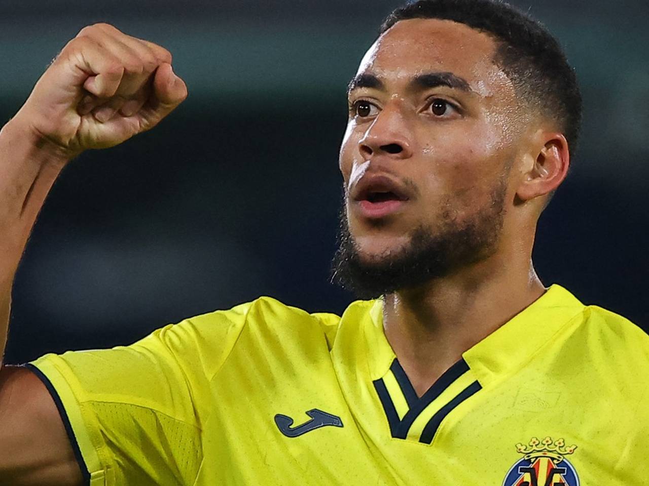 Danjuma Groeneveld dinsdag na een doelpunt voor Villareal tegen Youngs Boys in de Champions League