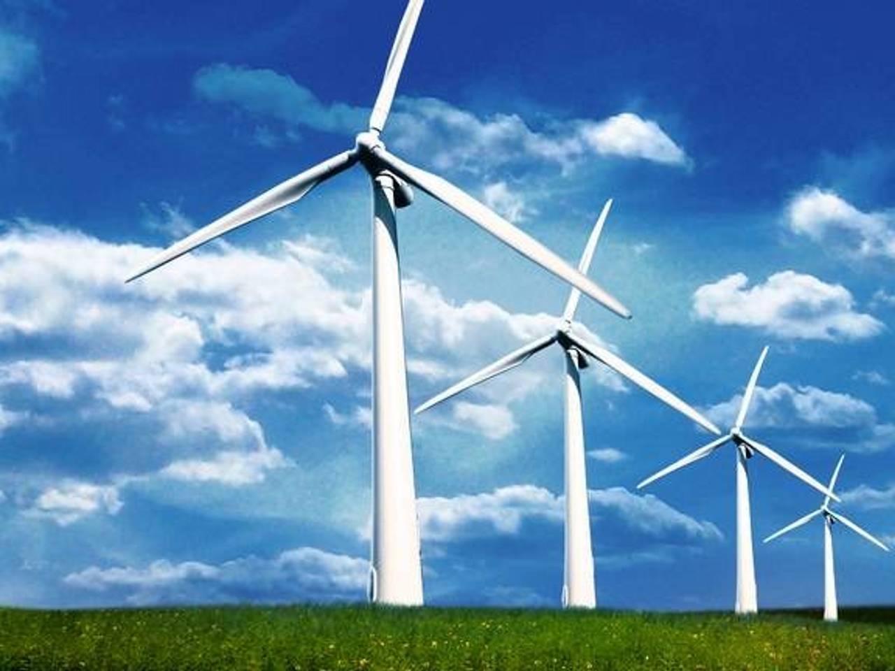 Windmolens en zonnepanelen in 'Duurzame Polder'