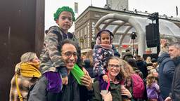 Deze Sint arriveert in stijl