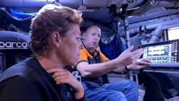 Marije krijgt een snelcursus om boordmonteur te worden tijdens de Dakar Rally