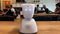 Robot-Emma in de klas (foto: Imke van de Laar).