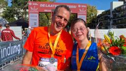 Van huwelijksaanzoek tot spareribs na de finish bij drukste Ten Miles ooit