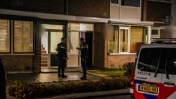 Gewapende overval op gezin met jonge kinderen, daders op de vlucht