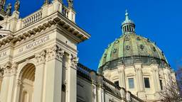 Nieuwe paus: dan ook witte rook in basiliek Oudenbosch