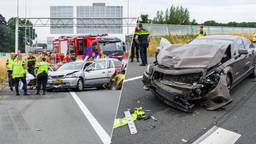 Drie gewonden bij groot ongeluk op de A16, twee rijstroken dicht