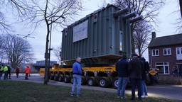 Reusachtig transport in Geertruidenberg