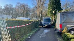 De politie doet onderzoek.