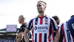 Willem II vecht tegen de tranen na degradatie uit de Eredivisie. 
