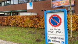 Rijschoolhouders boos over vertrek CBR Roosendaal