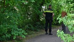 Een 32-jarige man is zaterdagochtend aangehouden nadat hij zich aftrok in het Lindepark in Oisterwijk