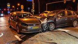 Botsing op N279 bij Ommel