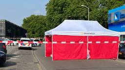 Dode man in geparkeerde auto Breda