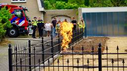 Een gasleiding is woensdagochtend in brand gevlogen aan de Vierbundersweg in Dongen