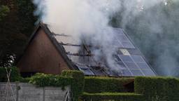 Grote schuur verwoest door brand