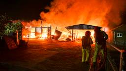 Uitslaande brand verwoest schuren Luyksgestel