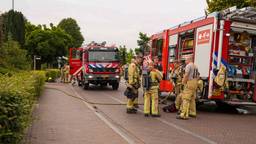 Grote brand in huis, brandweer rukt uit met drie wagens