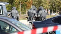 Arrestatieteam ramt deur van huis in na melding van overval