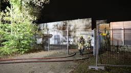 Leegstaand schoolgebouw door brand verwoest