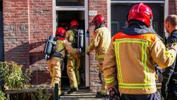Vrouw gewond bij zolderbrand, vijf huizen ontruimd