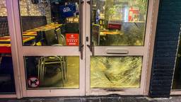 Explosie vernielt voordeur kebabzaak