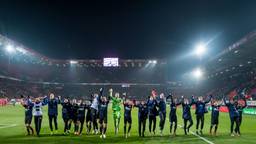 Vreugde bij de spelers van Willem II na het bereiken van de halve finale (foto: VI Images).