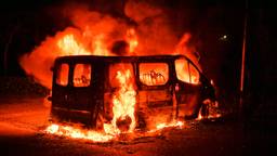 Brand verwoest taxibus in Valkenswaard