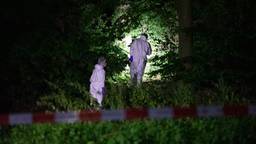 Poolse vrouw lag dood in de bosjes, politie zoekt twee belangrijke getuigen
